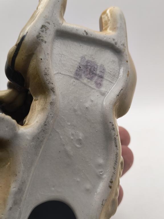 Figurka porcelanowa - Leżący Łoś - "STEATYT" Katowice