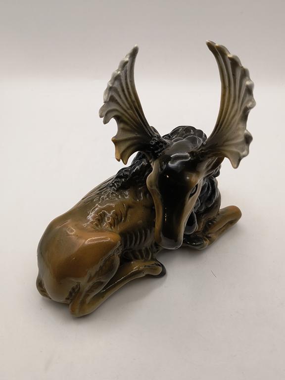 Figurka porcelanowa - Leżący Łoś - "STEATYT" Katowice