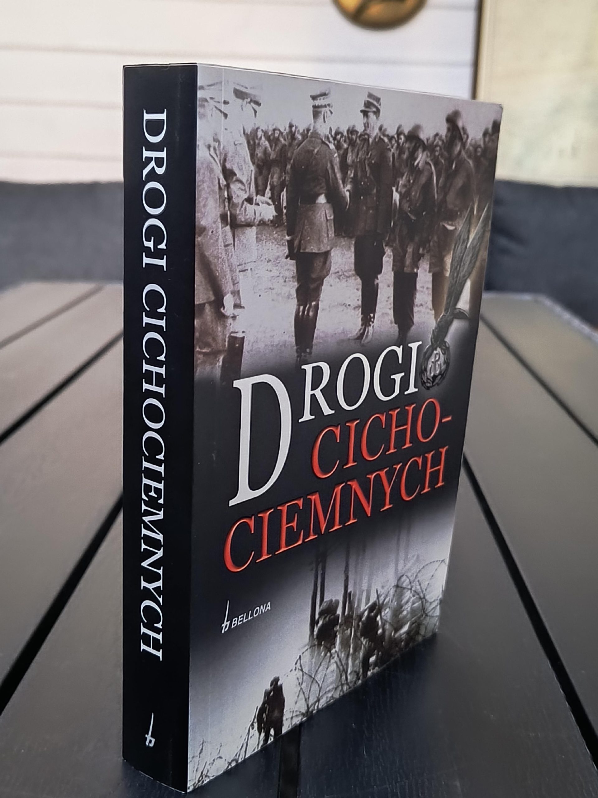 Książka „Drogi Cichociemnych”, Wydawnictwo Bellona