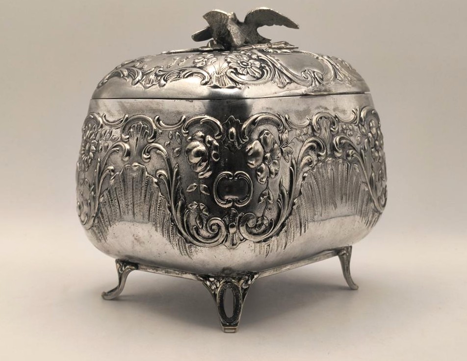 Cukiernica skrzynkowa, Austria