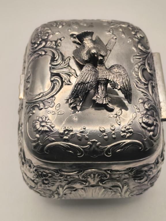 Cukiernica skrzynkowa, Austria