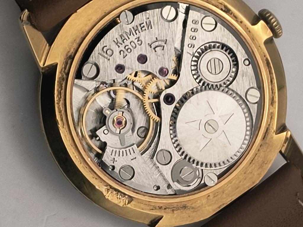 Zegarek naręczny Raketa, 16 jewels - z dedykacją