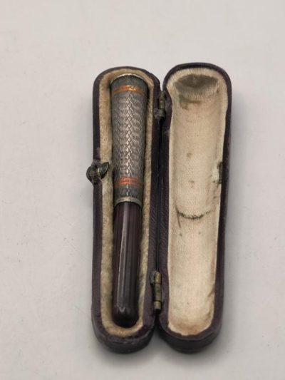 Cygarniczka z bursztynowym ustnikiem - ECHT SILBER u. BERNSTEIN