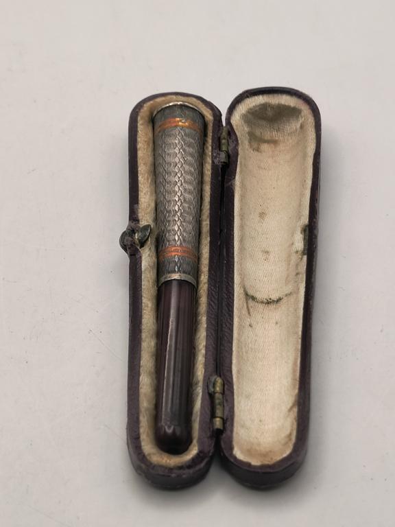 Cygarniczka z bursztynowym ustnikiem - ECHT SILBER u. BERNSTEIN