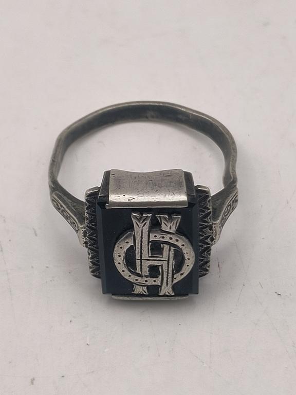 Sygnet z monogramem - kamień onyx