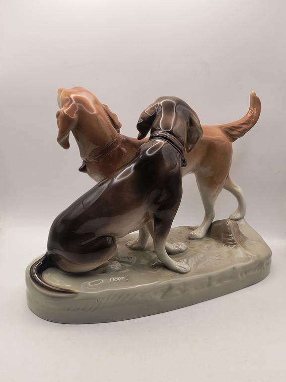Figurka porcelanowa - psy myśliwskie - Royal Dux, Czechy, lata 50-te