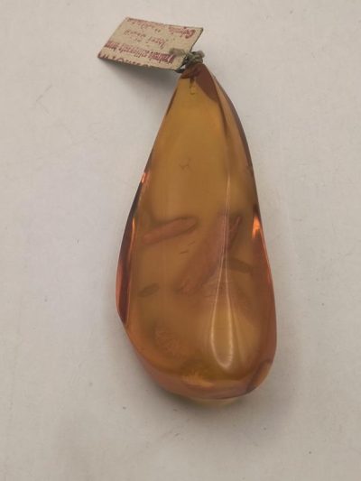 Zawieszka bursztyn - z oryginalną metką