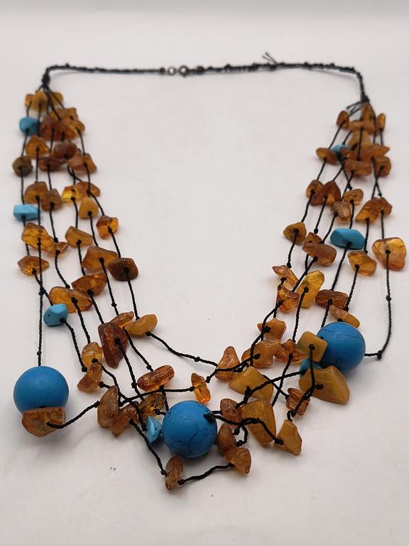 Naszyjnik z bursztynem i turkusem