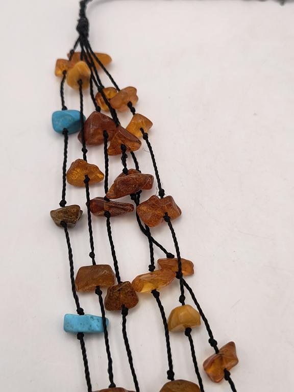 Naszyjnik z bursztynem i turkusem