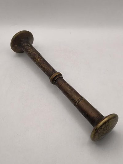 Tłuczek mosiężny do moździerza