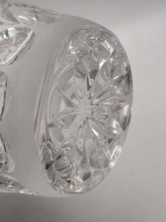Wazon kryształowy z soczewkami