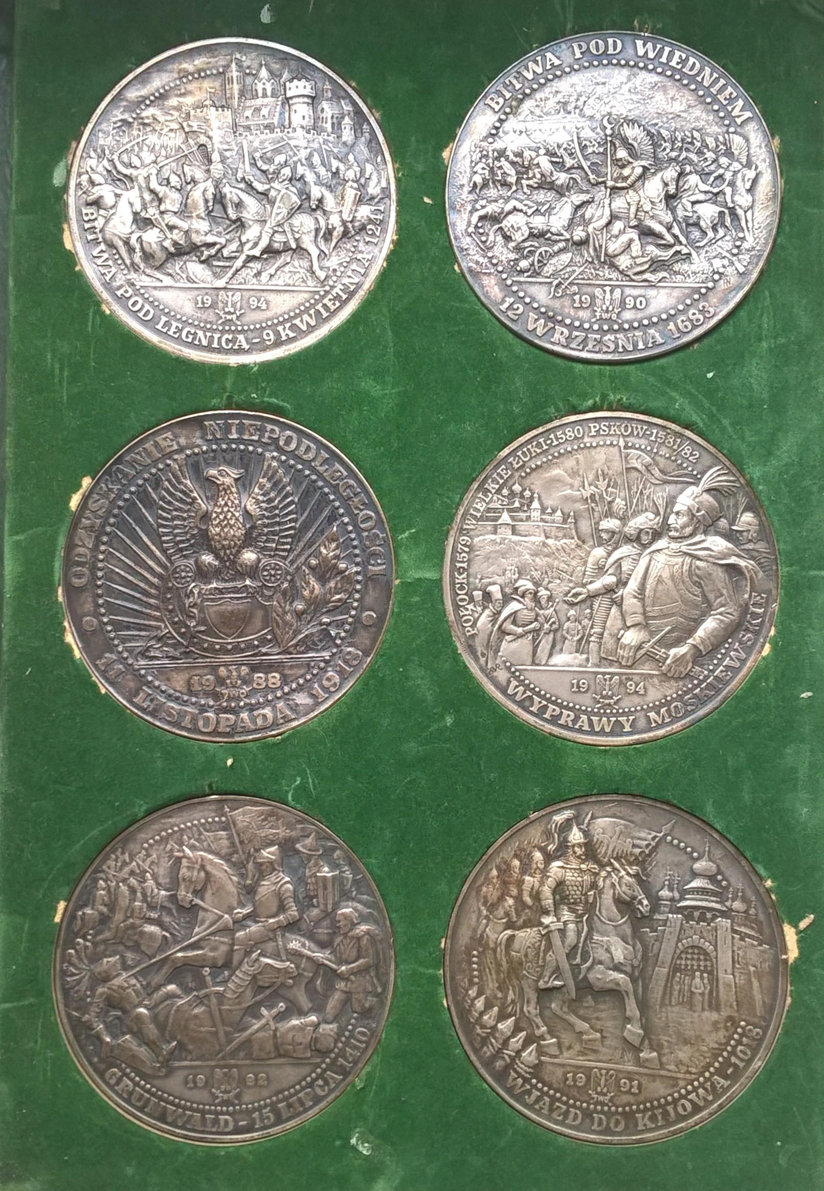 Zestaw medali – królowie polscy – Towarzystwo Wiedzy Obronnej