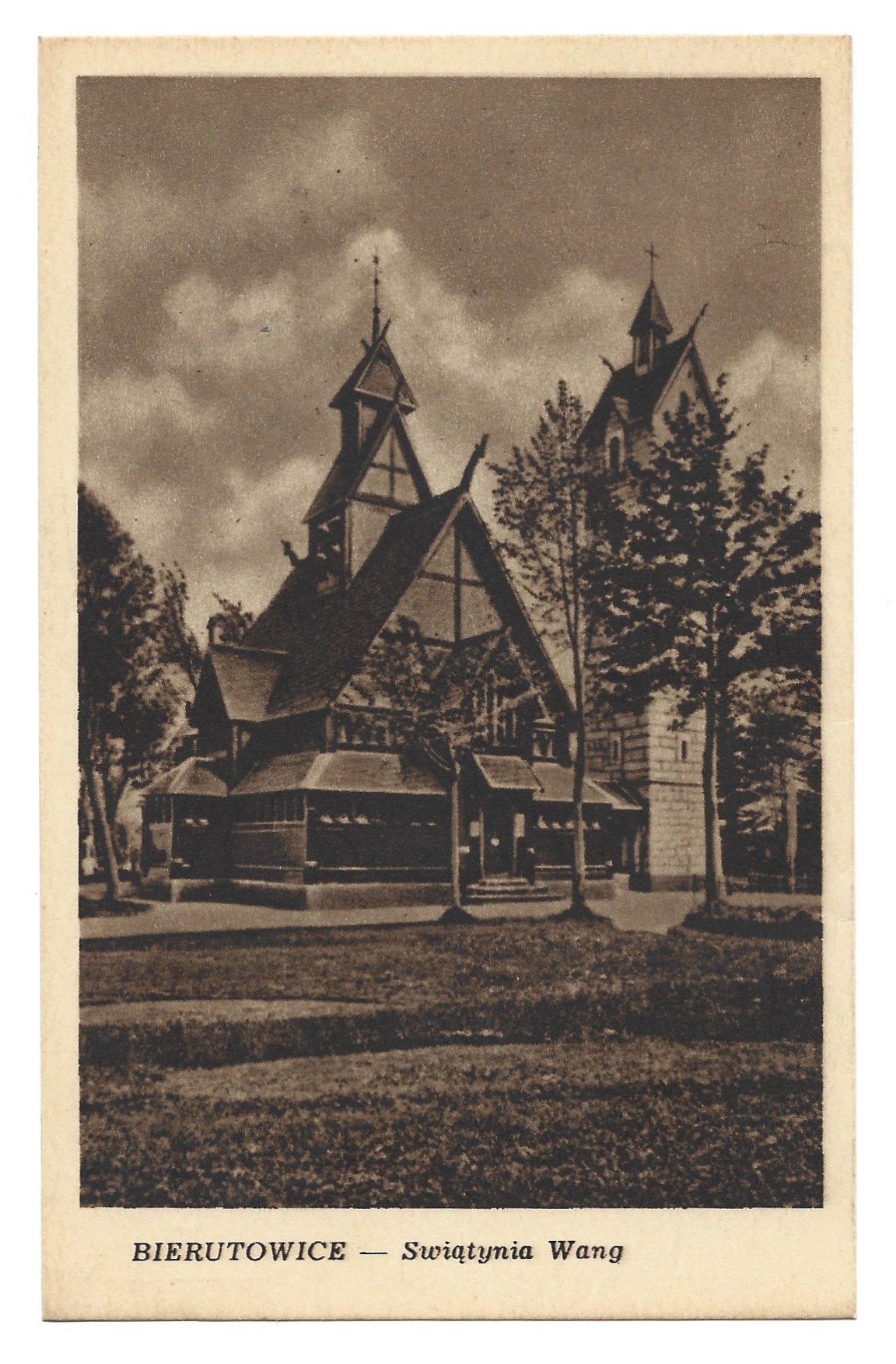 Pocztówka - BIERUTOWICE. Świątynia Wang [Karpacz]