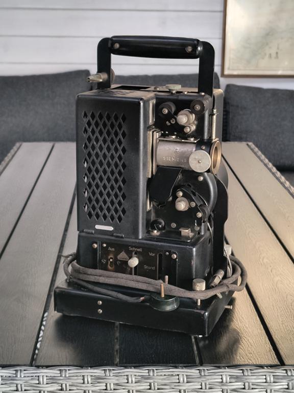Projektor filmowy SIEMENS, lata 40-te