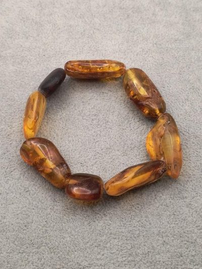 Bransoletka z bursztynem