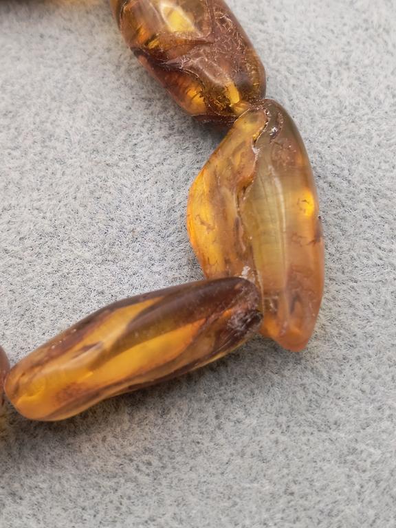 Bransoletka z bursztynem