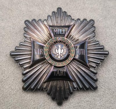 Gwiazda Orderu Virtuti Militari