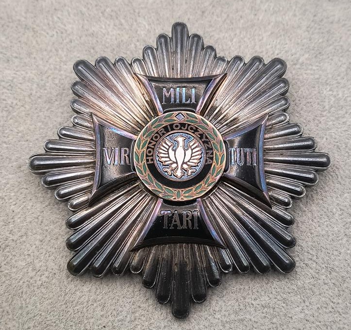 Gwiazda Orderu Virtuti Militari