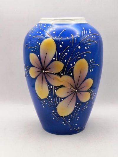 Wazon porcelanowy kwiaty