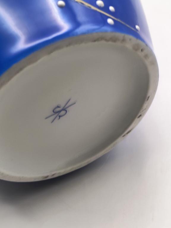 Wazon porcelanowy kwiaty