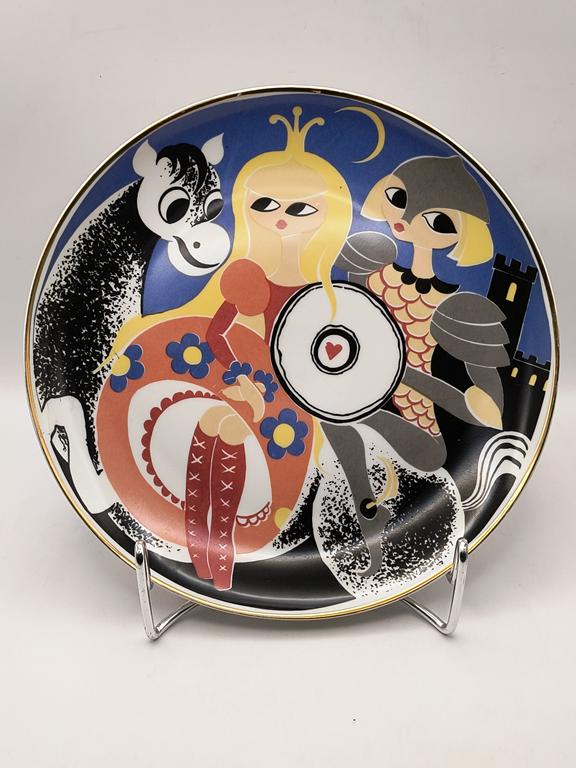 Talerz porcelanowy z cyklu BAJKI - Zakłady Porcelany Stołowej "KAROLINA"