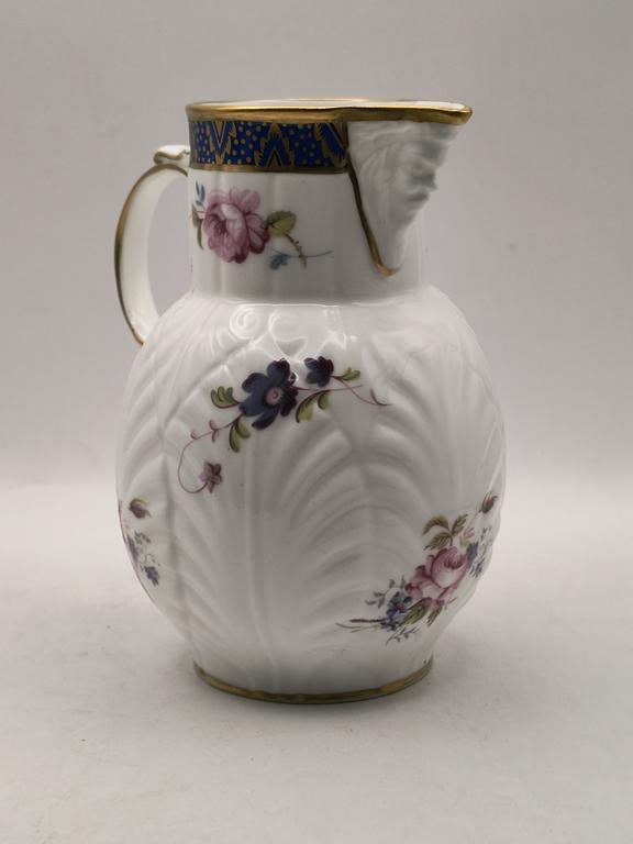 Mlecznik porcelanowy COALPORT, Anglia