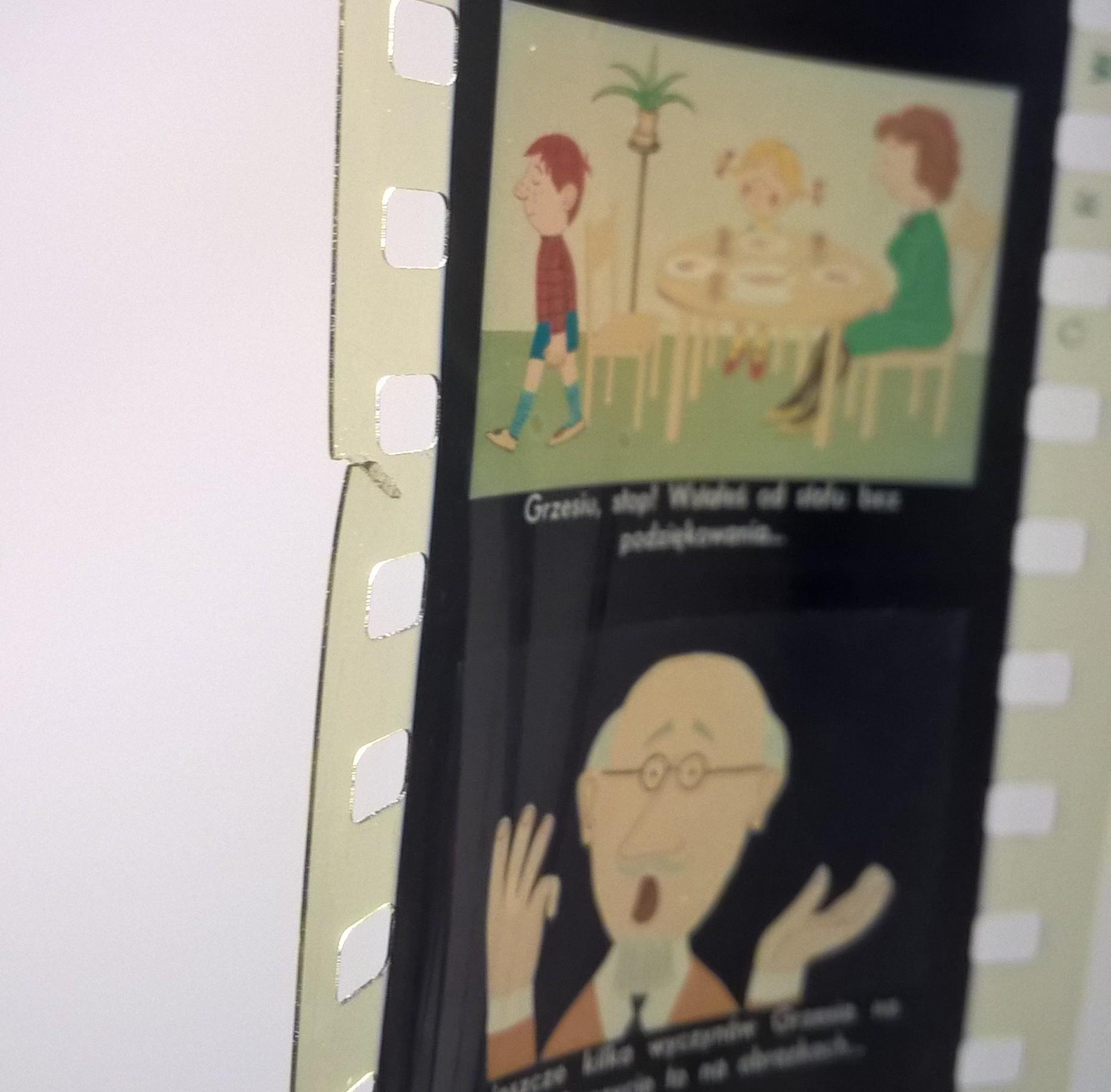 Zestaw przeźroczy, bajek na projektor - "HISTORYJKI PANA KAMYCZKA", 10 części