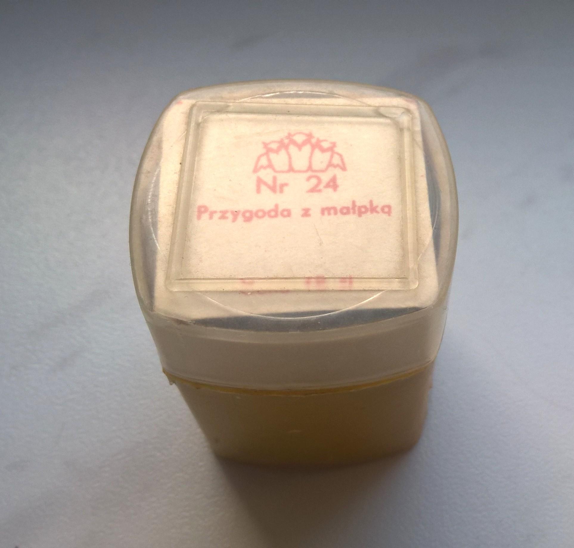 Bajka na projektor, przeźrocze „PRZYGODA Z MAŁPKĄ” wg Stefanii Szuchowej