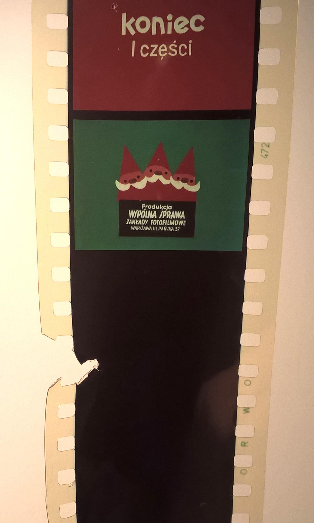 Zestaw przeźroczy, bajek na projektor „ŚPIOSZEK I TROCINEK W ROLI DETEKTYWÓW” - 6 części