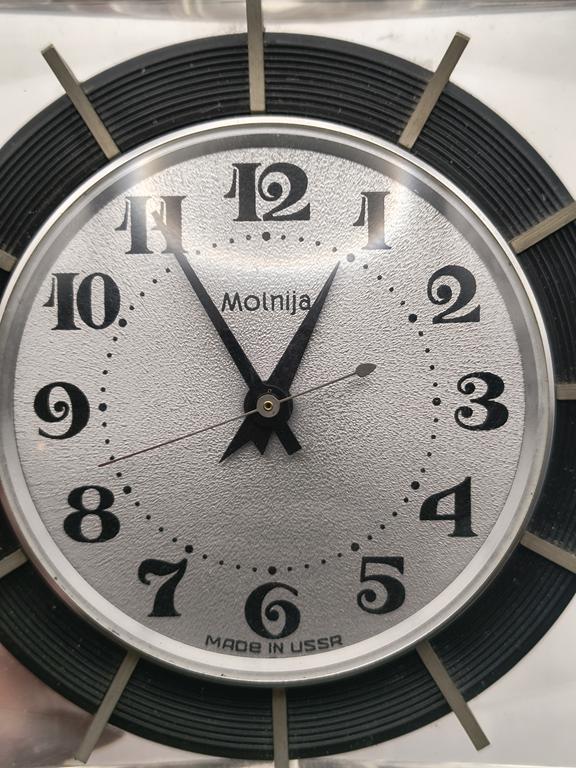 Zegar stojący - MOŁNIA