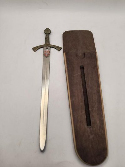 Nóż do listów - Szczerbiec