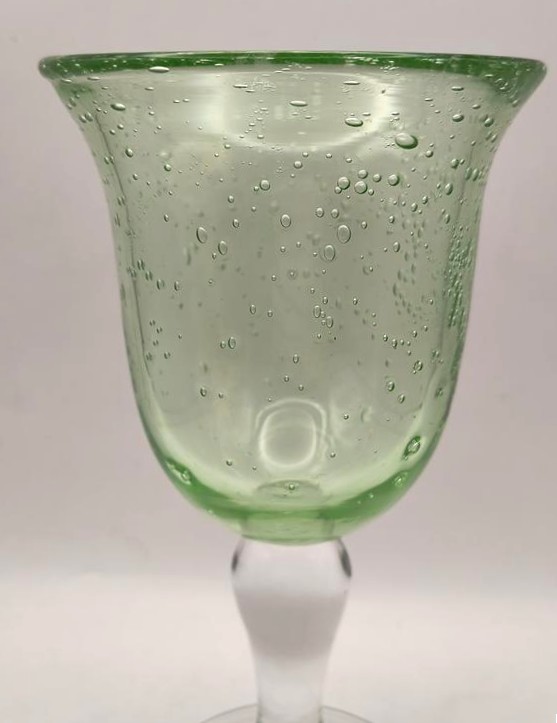 Kielich szklany zielony, PRL
