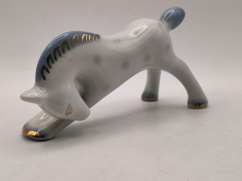 Figurka porcelanowa źrebaka - Połonne