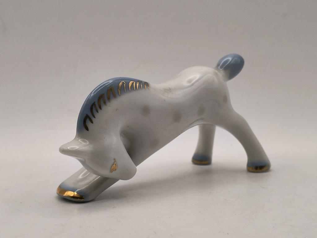 Figurka porcelanowa źrebaka - Połonne
