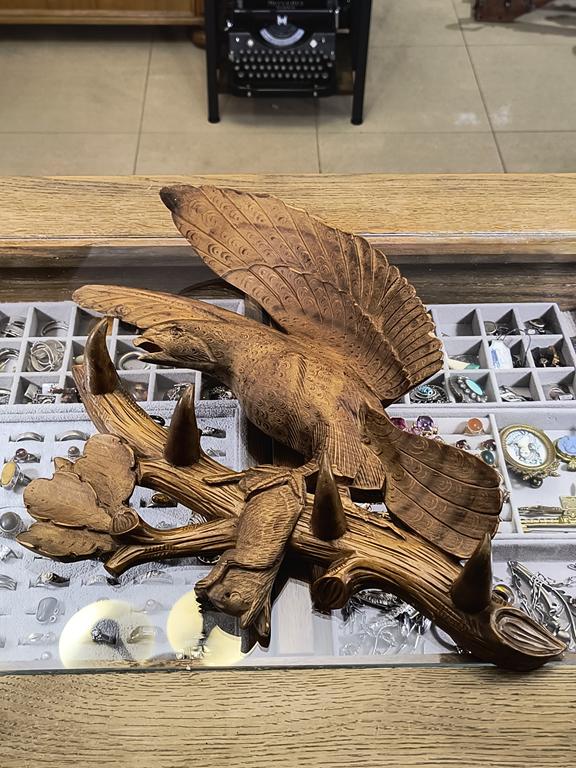 Rzeźbiony wieszak myśliwski, 1913 r.