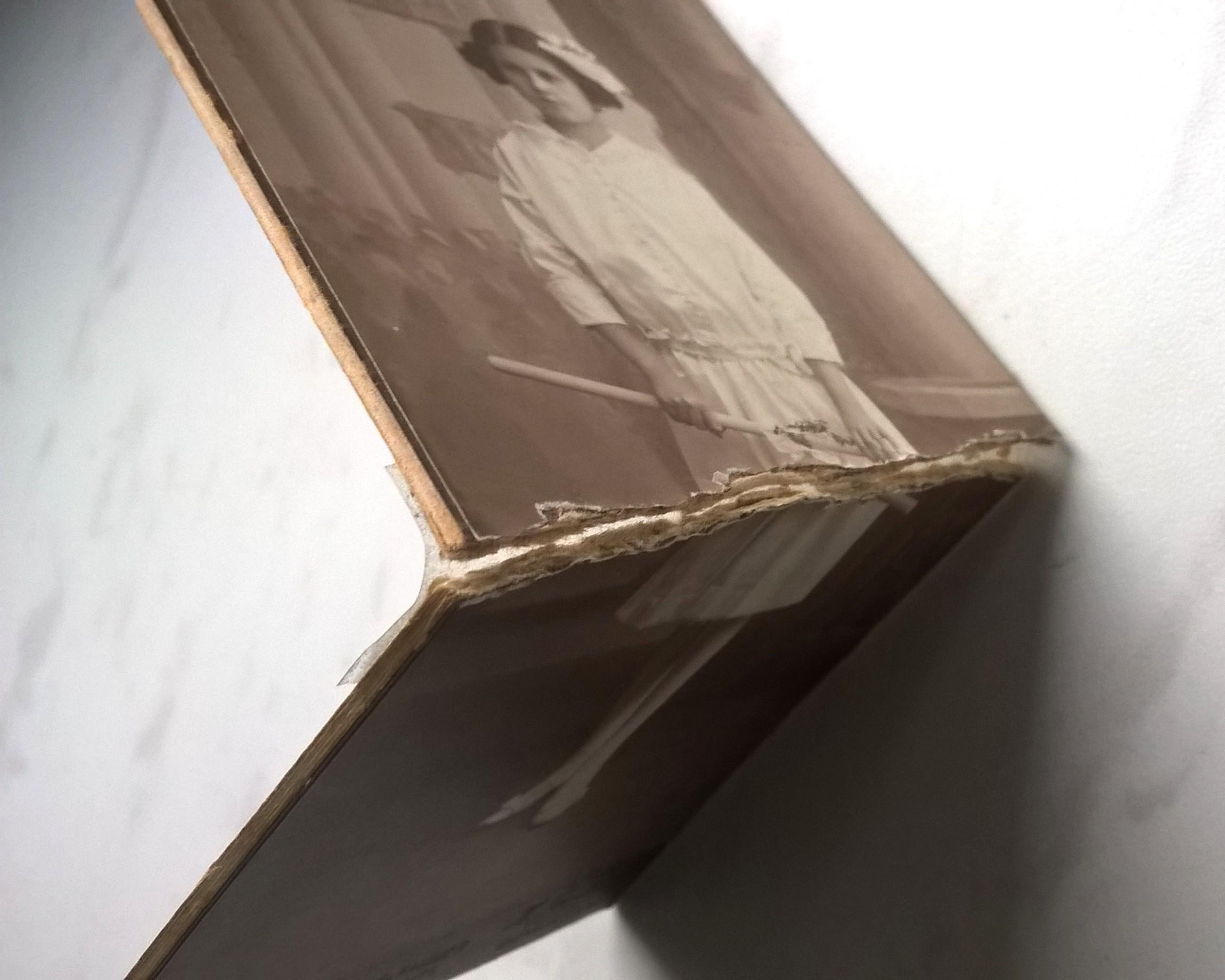 Zdjęcie komunijne dziewczynki - fot. H. JANDAUREK, Teschen (Cieszyn)