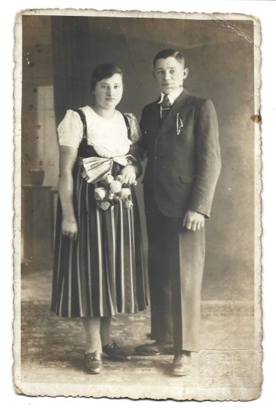 Zdjęcie ślubne - strój ludowy