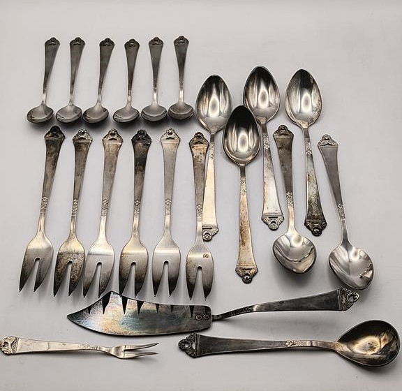Zestaw sztućców - 21 elementów