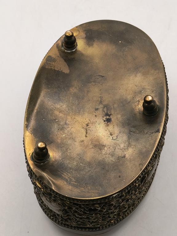 Szkatułka mosiężna na biżuterię - okres międzywojenny