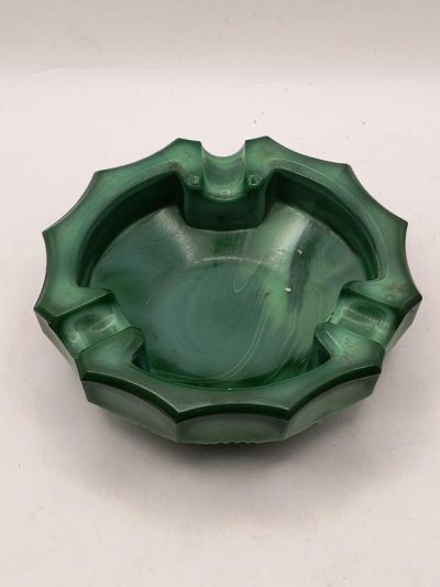 Popielnica z malachitu