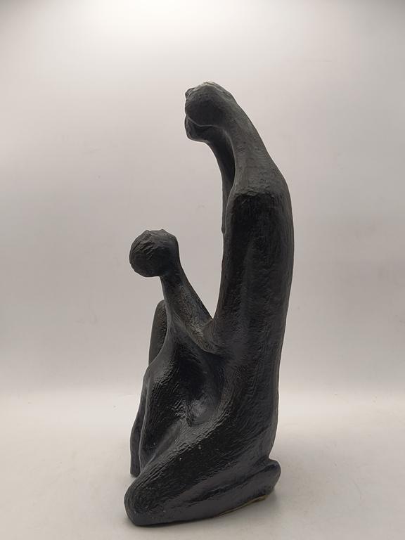 Figurka ceramiczna „Macierzyństwo”, Klara SEVERS