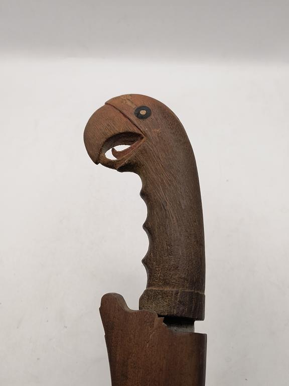 Stary nóż, maczeta - uchwyt-głowa ptaka