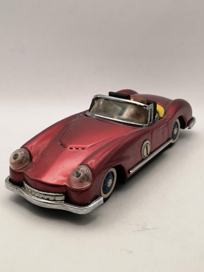 Stara zabawka - samochodzik