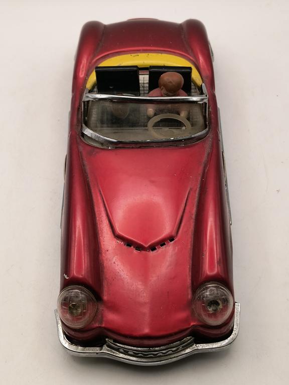 Stara zabawka - samochodzik