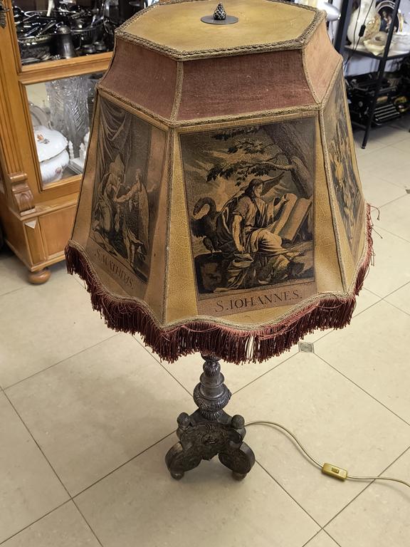 Lampa-świecznik z herbem zakonu Dominikanów, XVIII w.