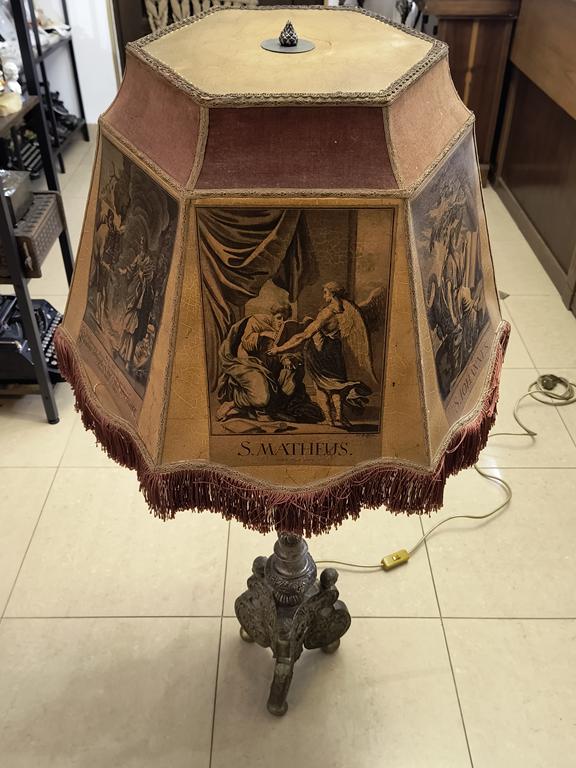 Lampa-świecznik z herbem zakonu Dominikanów, XVIII w.