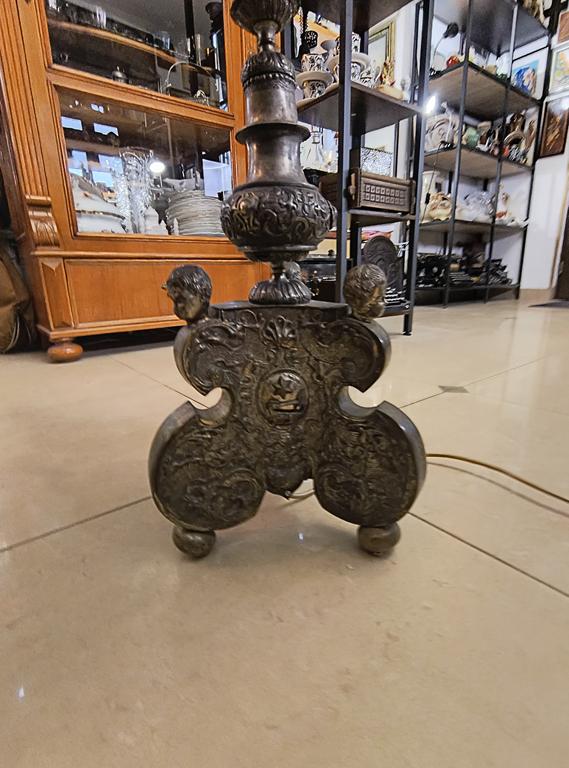 Lampa-świecznik z herbem zakonu Dominikanów, XVIII w.