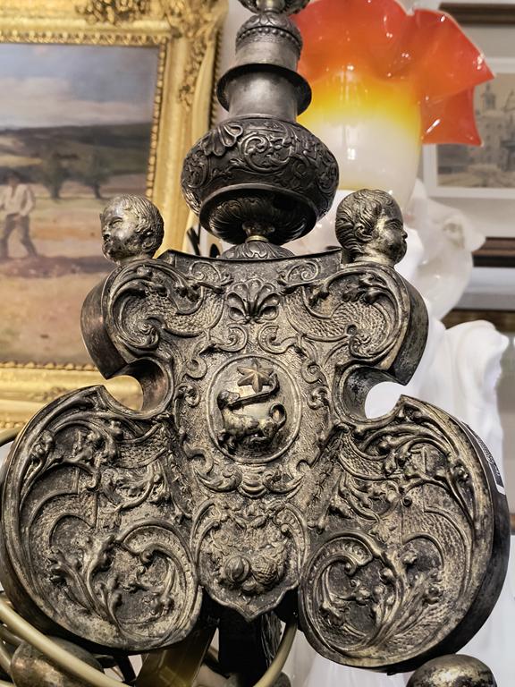 Lampa-świecznik z herbem zakonu Dominikanów, XVIII w.