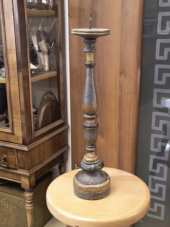 Świecznik drewniany, XVIII wiek