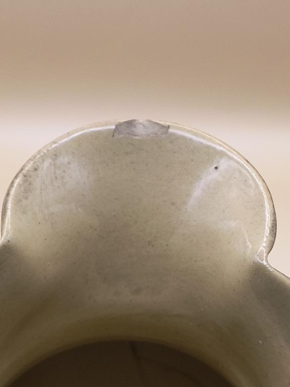 Dzbanek porcelanowy - Wedgwood, XIX w.